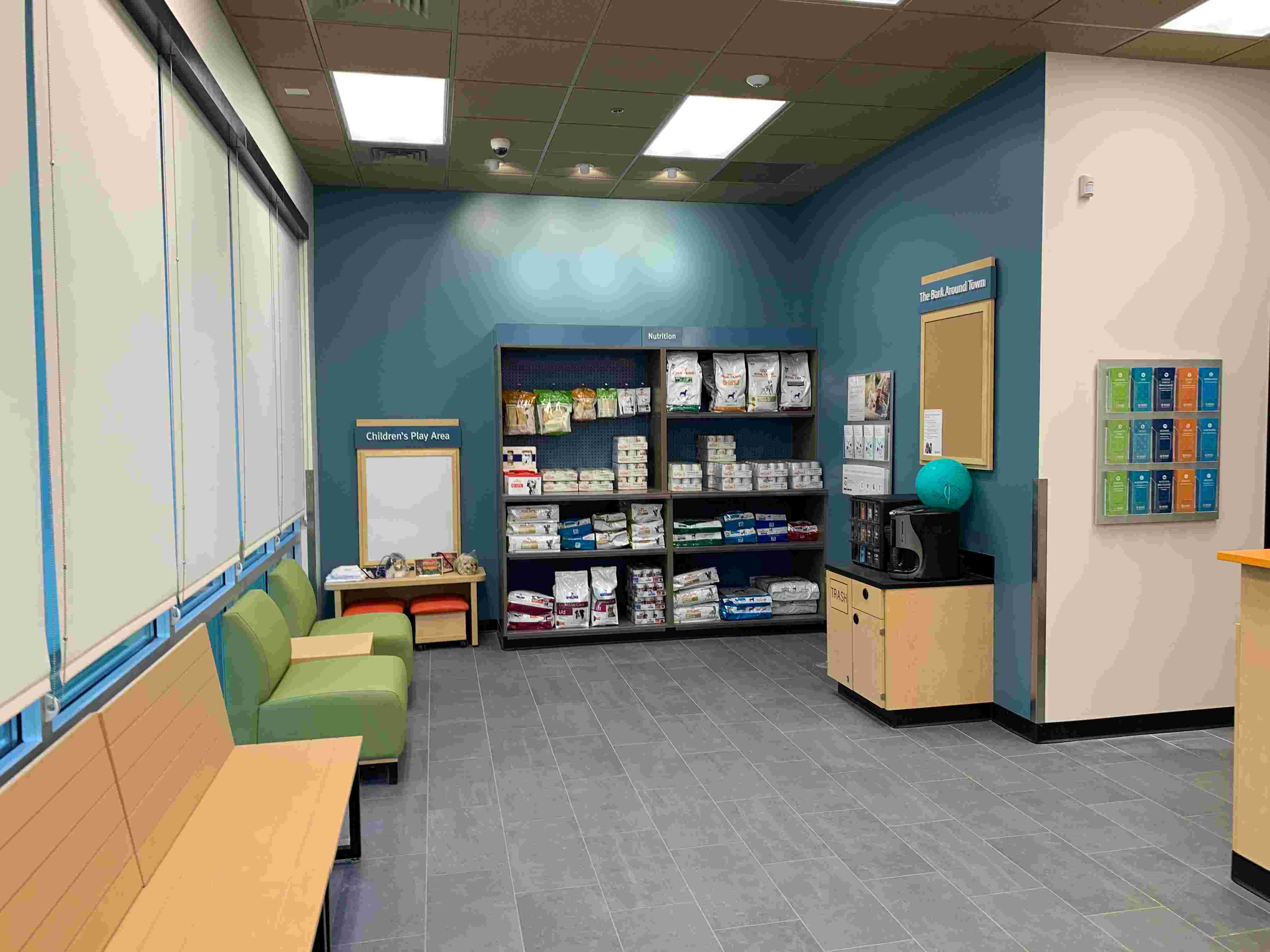 The Banfield Brandon Bloomingdale waiting area and food pantry