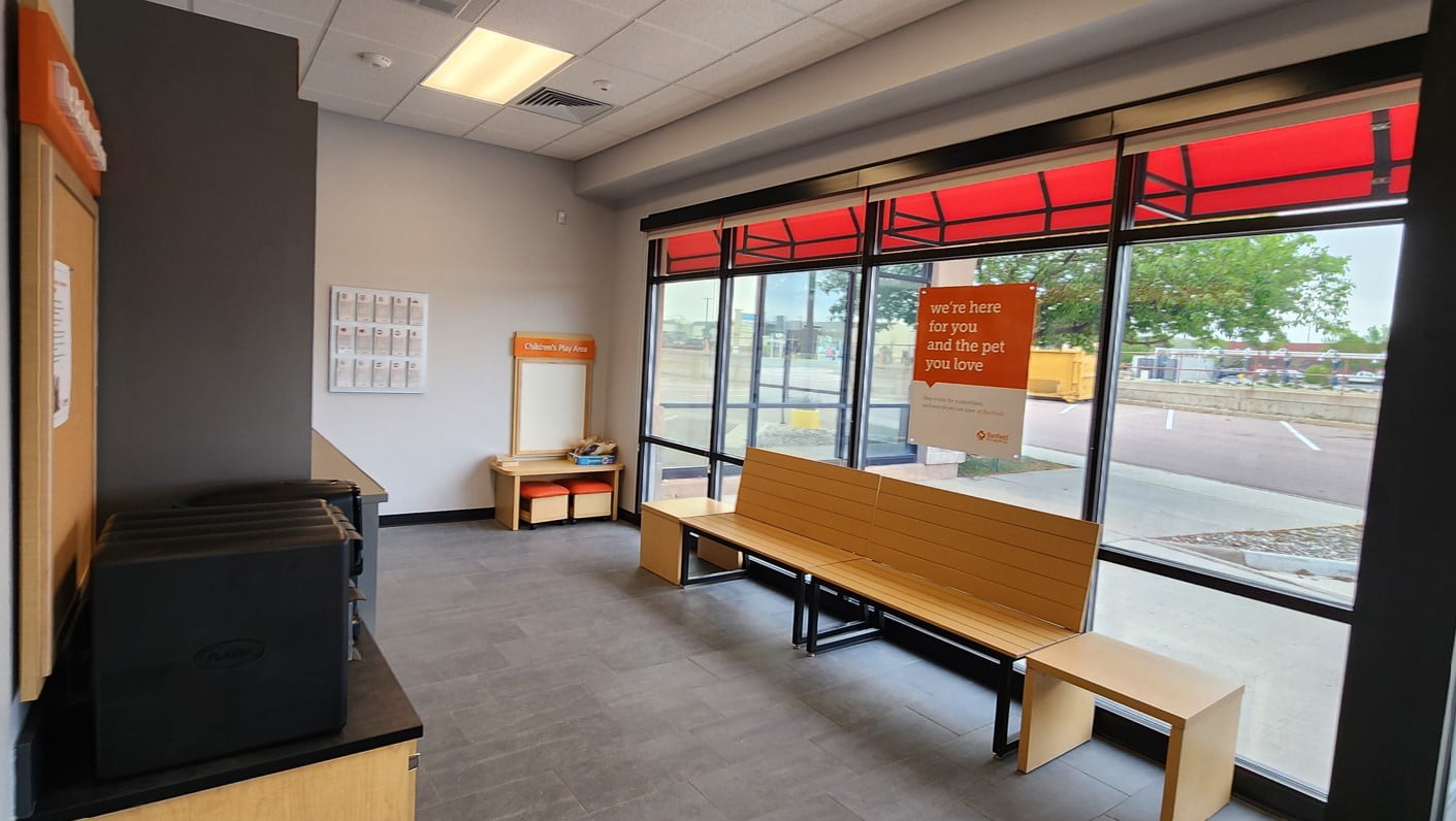 Austin Bluffs front lobby