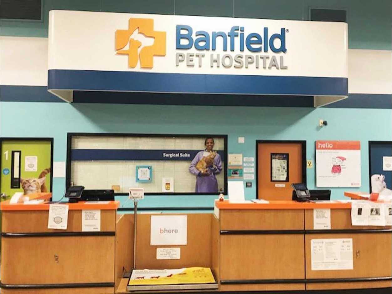 The front desk of the Banfield Pet Hospital, Concord , NC